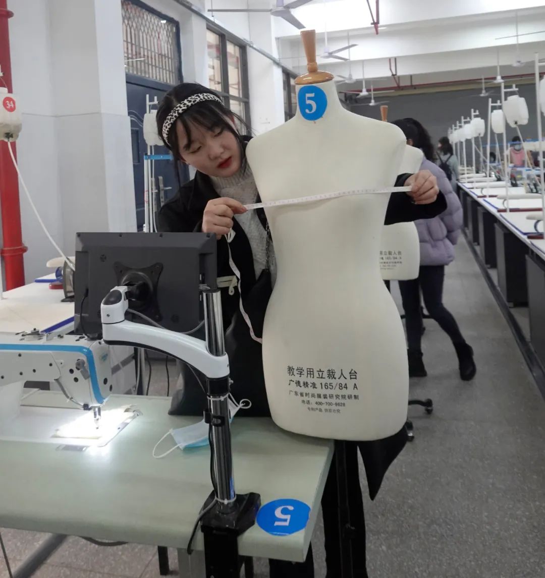 株洲服裝設計學校