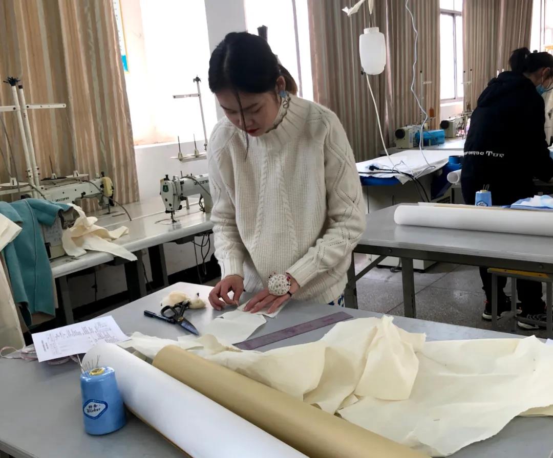 邵陽京華服裝職業技術學校