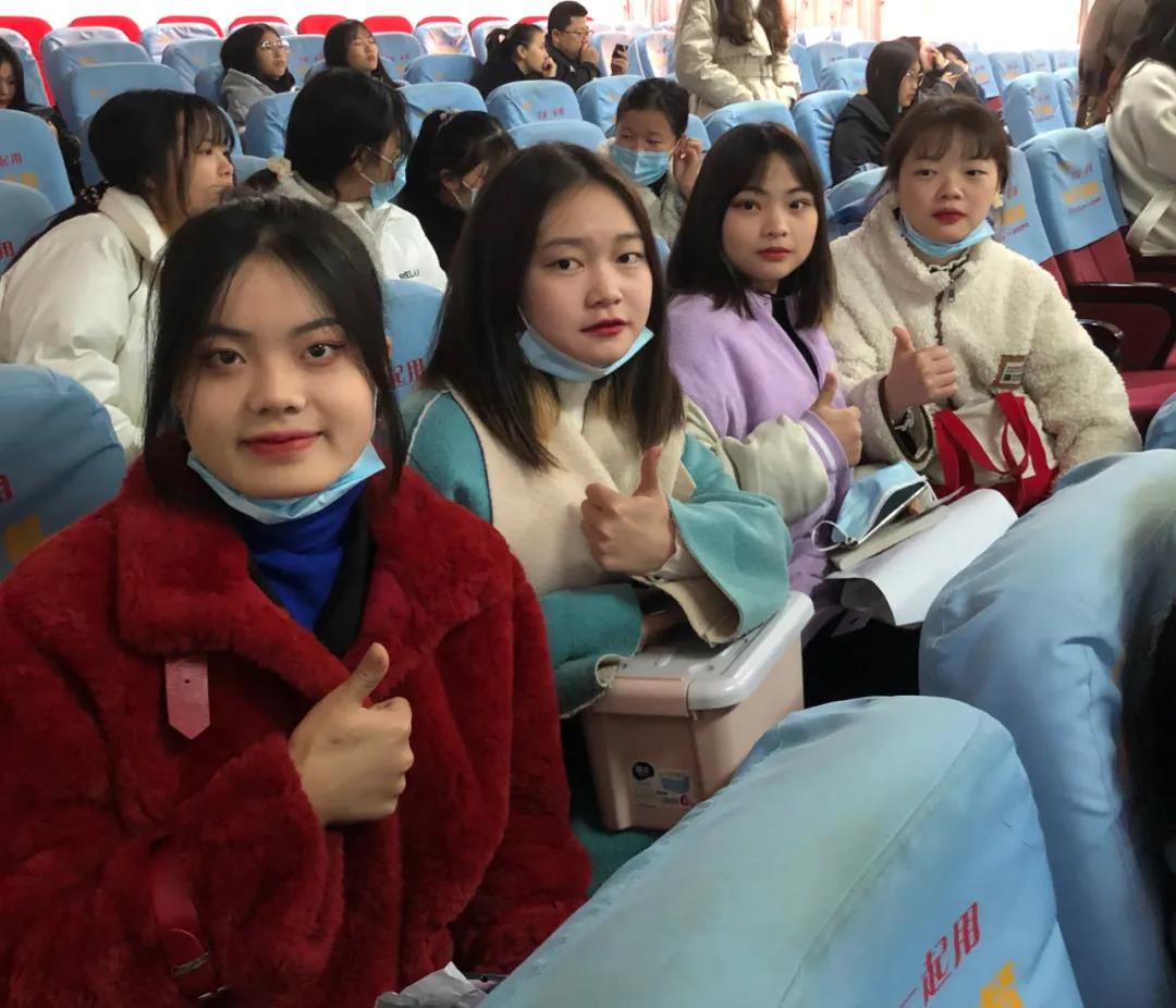 邵陽京華服裝職業技術學校